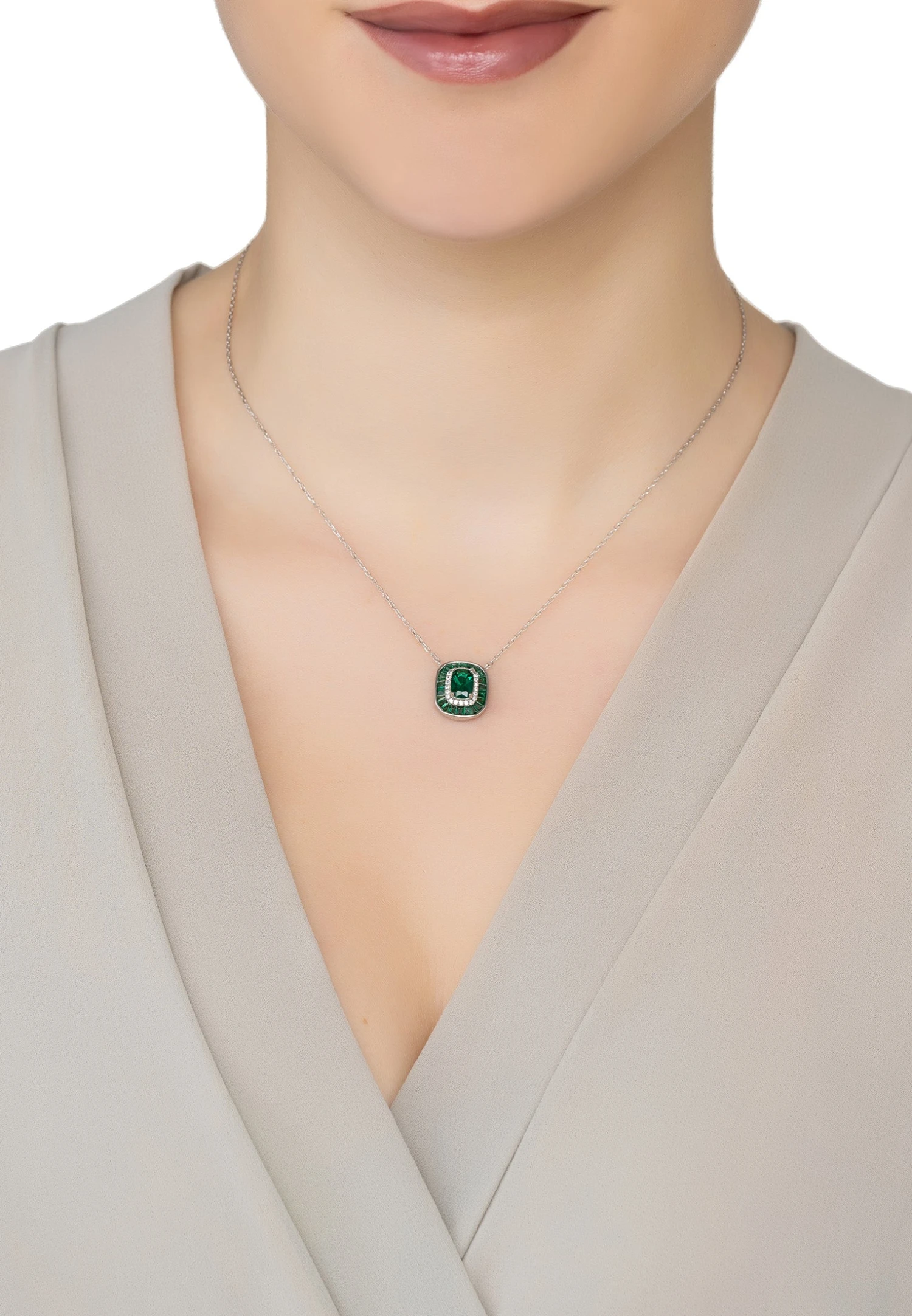 Latelita Great Gatsby Pendant Necklace Emerald Silver 2 Latelita Great Gatsby Pendant Necklace Emerald Silver - Image 2