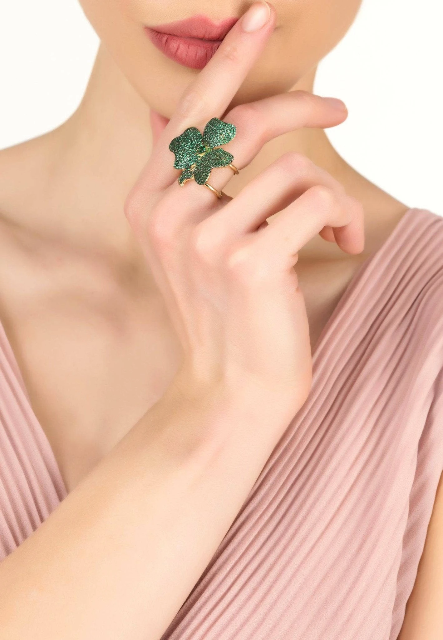 Latelita Flower Cocktail Ring Gold Emerald Green 2 Latelita Flower Cocktail Ring Gold Emerald Green - Image 2