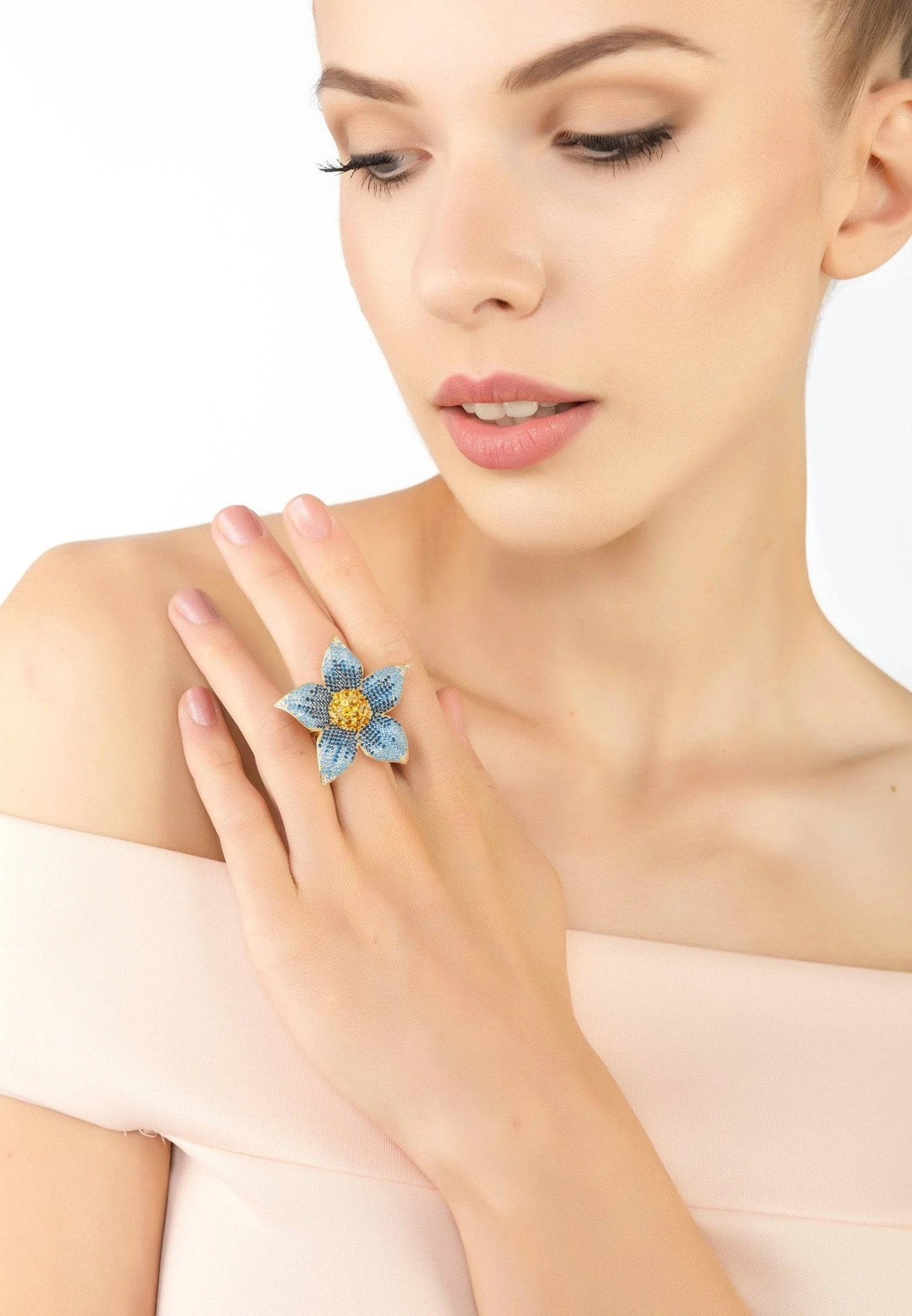 Latelita Forget Me Not Flower Ring Gold 6 Latelita Forget Me Not Flower Ring Gold - Image 6